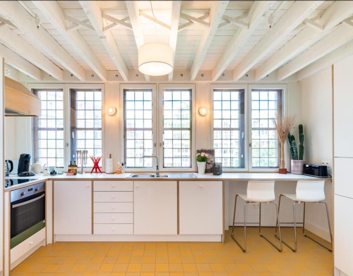 Antwerp Old Town Triplex Apartment Экстерьер фото