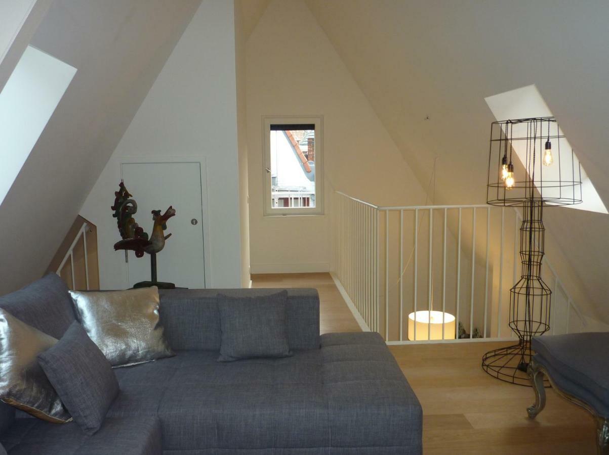 Antwerp Old Town Triplex Apartment Экстерьер фото