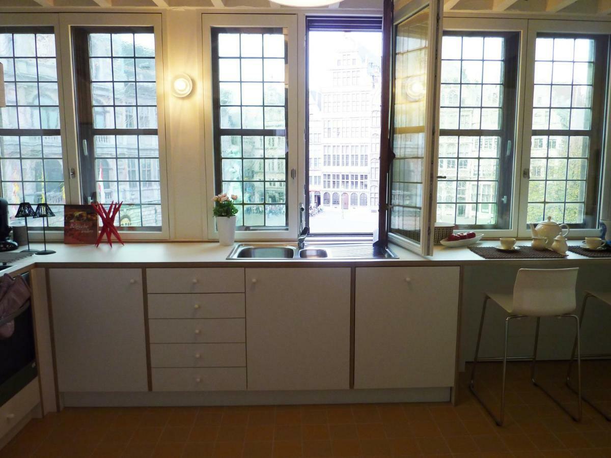 Antwerp Old Town Triplex Apartment Экстерьер фото